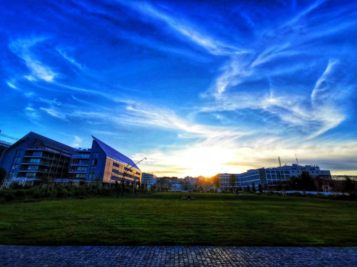 Bom Dia Parque Nacoes Lisboax Apartment Exterior photo